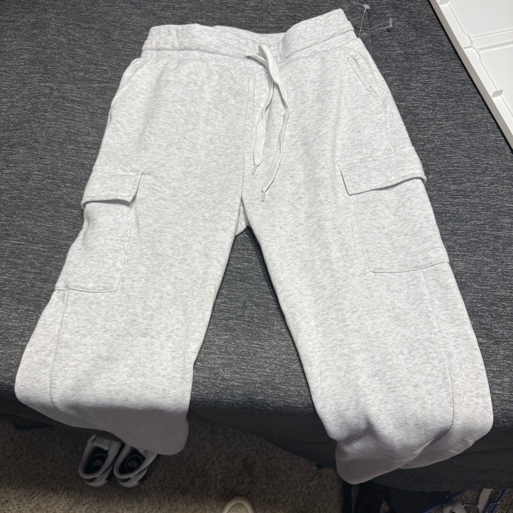 Women's Heather Gray Cargo Joggers